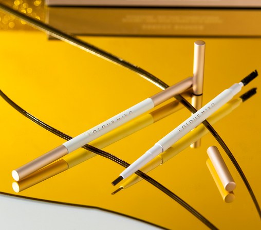 眉粉还是眉笔好？哪个更自然插图