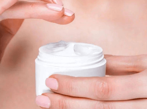 混合肌肤用乳液还是面霜比较好