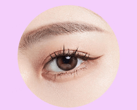 眼妆秘籍：打造自然又迷人的眼妆技巧插图