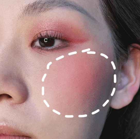 根据肤色冷暖调，选对腮红口红不再踩雷