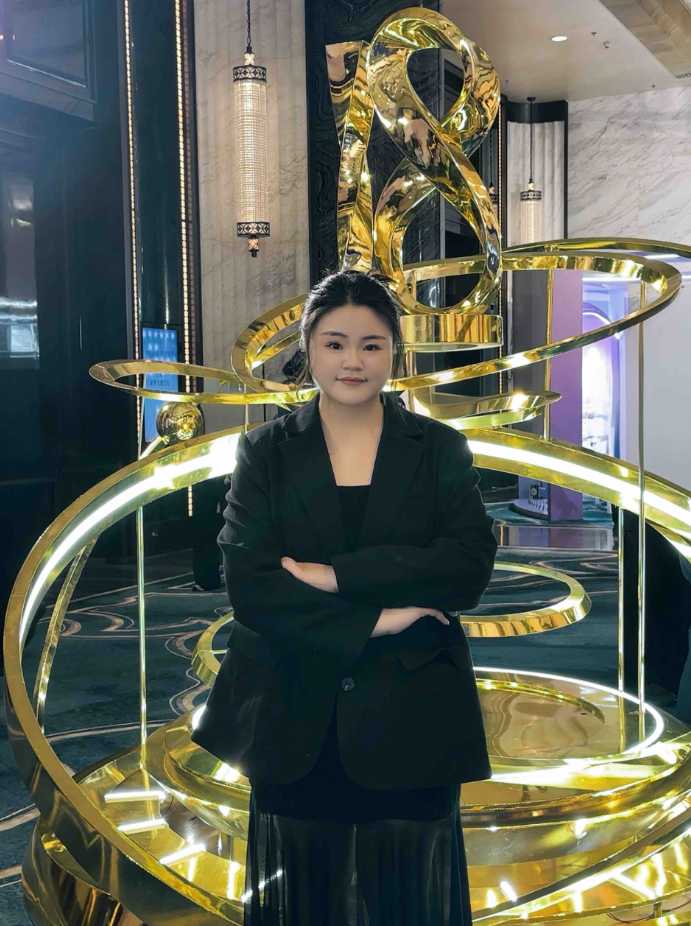 伊的家护肤达人倪晴：以专业为炬，赴十二载护肤与健康守护之约插图(1)