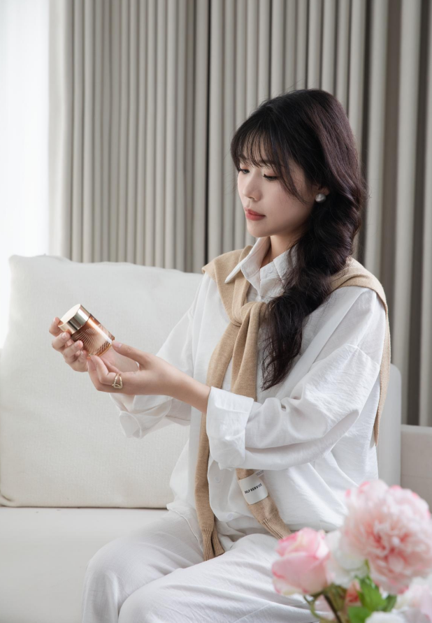 伊的家护肤达人李纯敏(小敏老师)：十年深耕，以匠心守护女性由内而外的美好插图(1)