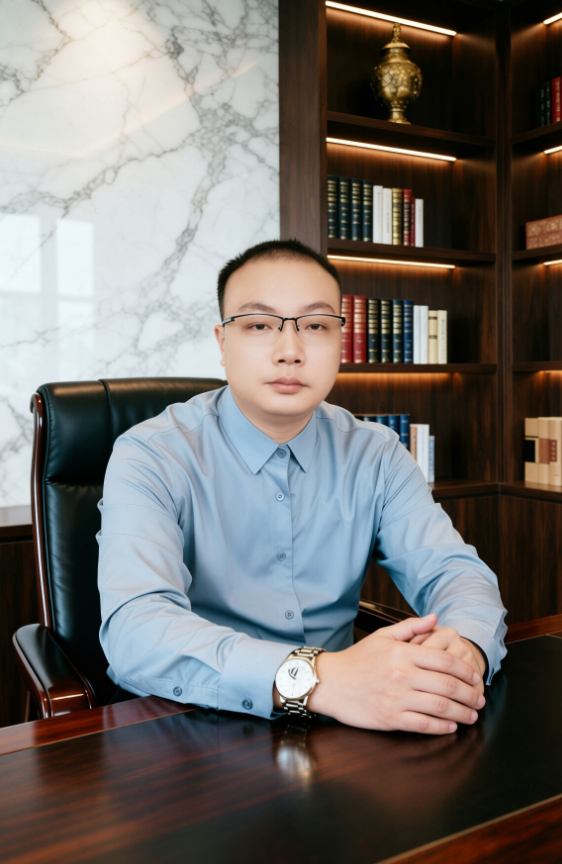 伊的家护肤达人周思龙(诗龙老师):专业深耕11年,以实战经验赋能科学护肤 伊的家护肤达人周思龙(诗龙老师):专业深耕11年,以实战经验赋能科学护肤